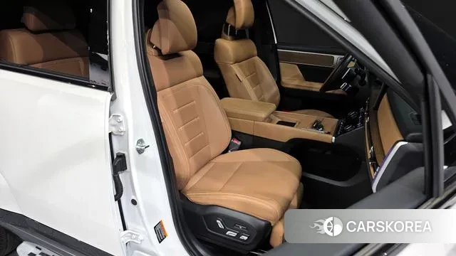 Hyundai Santa Fe (MX5) 2023 Белый из Кореи, фото 3