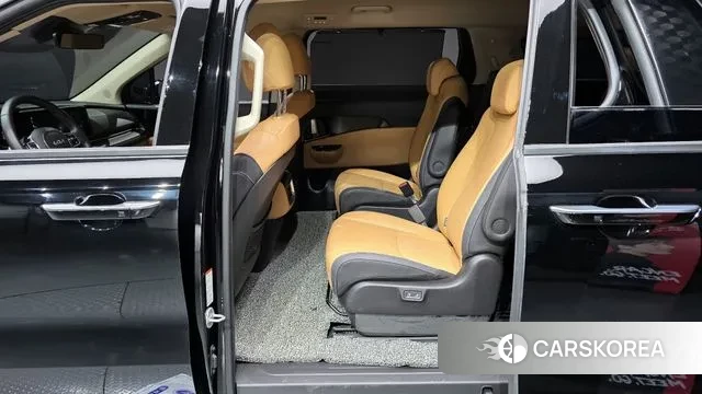 Kia Carnival 4th generation 2022 Черный из Кореи, фото 3