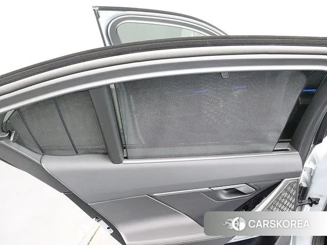 BMW M5 (G90) 2025 Серый из Кореи, фото 3