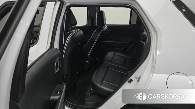 Hyundai Casper 2023 Белый из Кореи, фото 3
