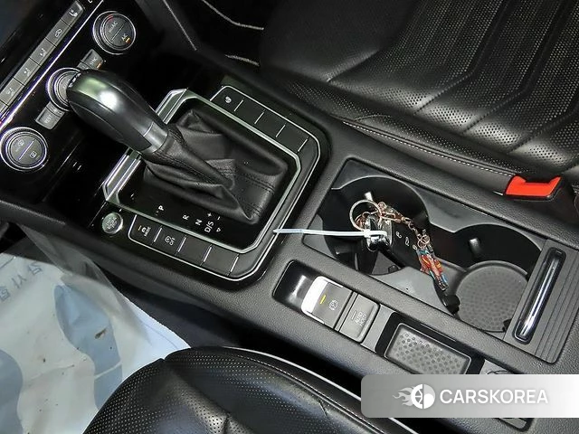 Volkswagen Arteon 2019 Белый из Кореи, фото 3