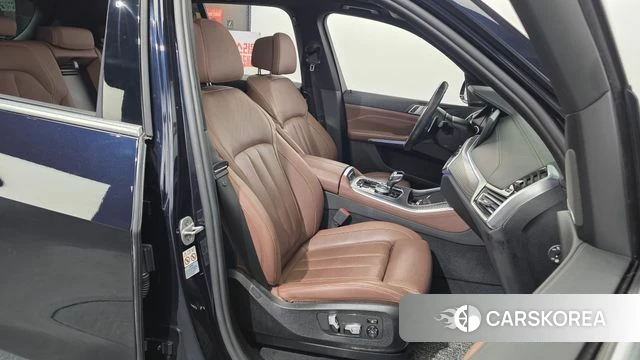 BMW X5 (G05) 2021 Черный из Кореи, фото 3