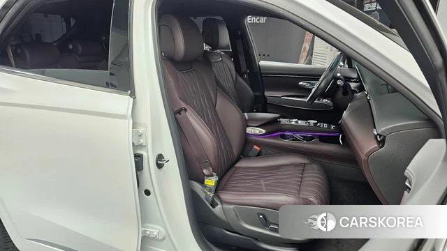 Genesis GV70 2024 Белый из Кореи, фото 3