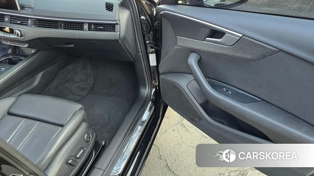 Audi A4 (B9) 2019 Черный из Кореи, фото 3