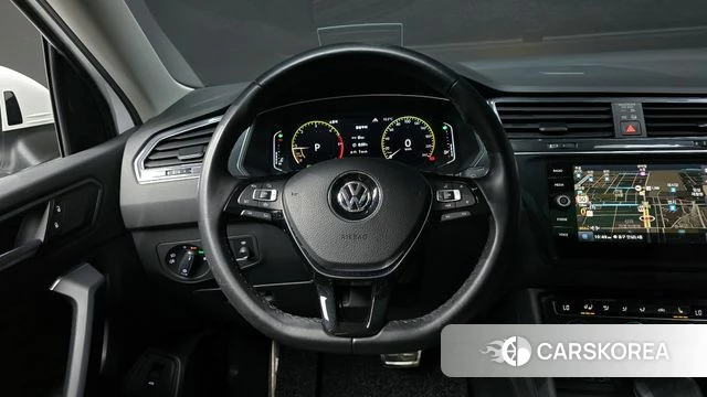Volkswagen Tiguan Allspace 2020 Белый из Кореи, фото 3