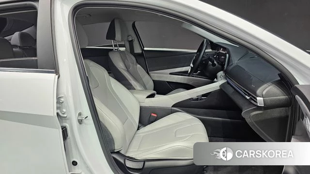 Hyundai Avante (CN7) 2021 Белый из Кореи, фото 3