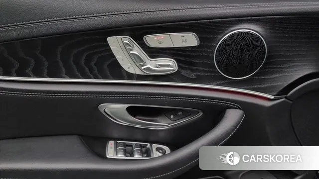 Mercedes-Benz E-Class W213 2020 Серый из Кореи, фото 3