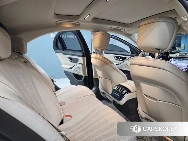 Mercedes-Benz S-Class W223 2024 Черный из Кореи, фото 3