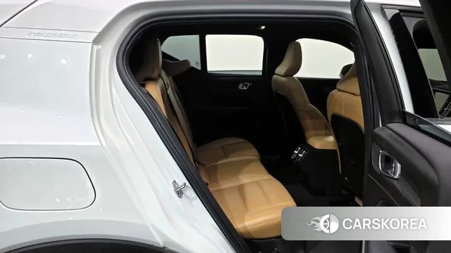 Volvo XC40 2020 Белый из Кореи, фото 3