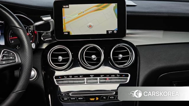 Mercedes-Benz GLC-Class X253 2019 Белый из Кореи, фото 3
