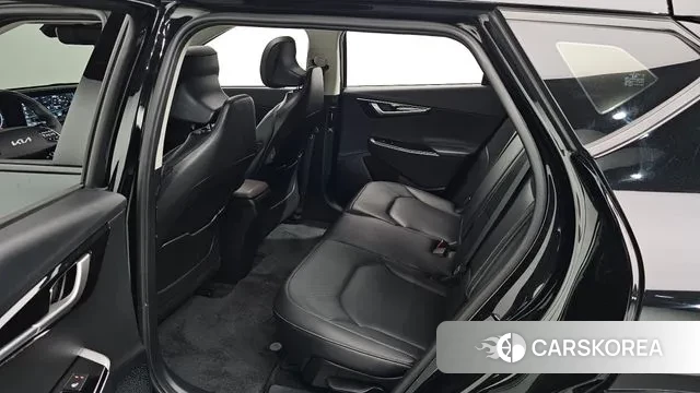 Kia EV6 2023 Черный из Кореи, фото 3