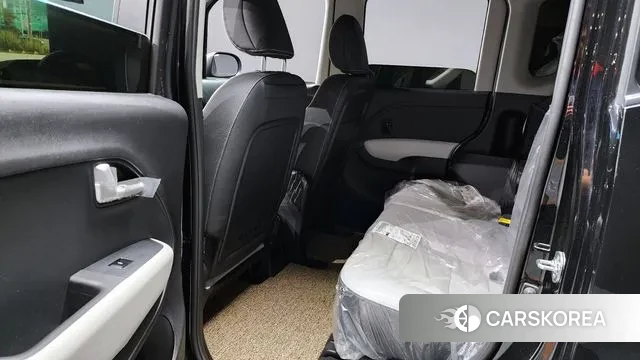 Kia The New Kia Ray 2023 Черный из Кореи, фото 3