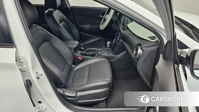 Hyundai Kona 2018 Белый из Кореи, фото 3