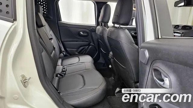 Jeep Renegade 2022 Белый из Кореи, фото 3