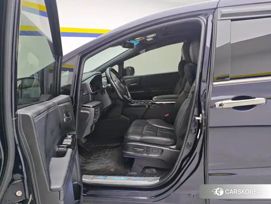 Honda Odyssey 2024 Синий из Китая, фото 3