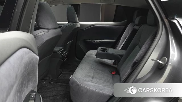Lexus RZ450e 2023 Серый из Кореи, фото 3