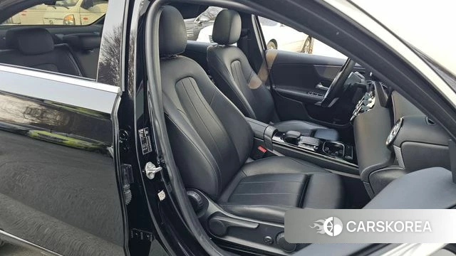 Mercedes-Benz A-Class W177 2020 Черный из Кореи, фото 3