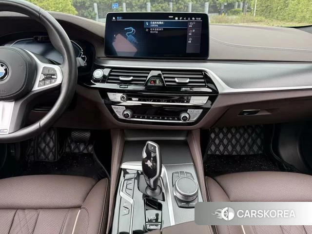 BMW 5 series PHEV 2021 Белый из Китая, фото 3
