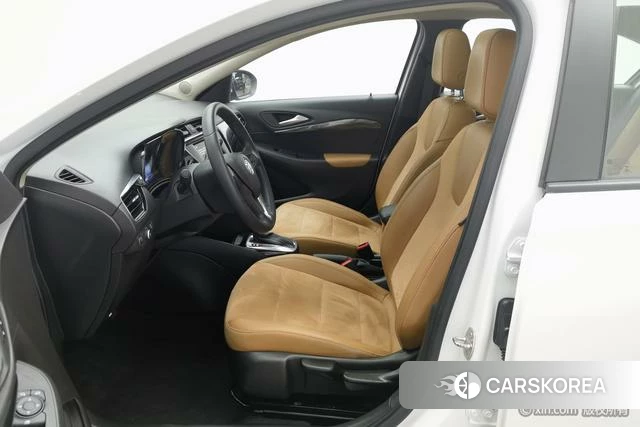 Buick Excelle 2018 Белый из Китая, фото 3