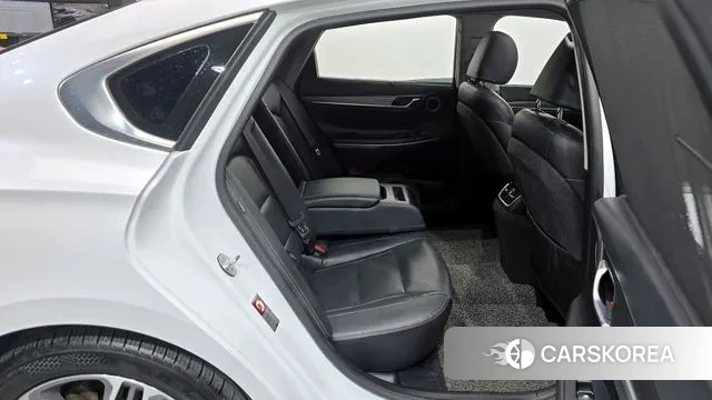 Hyundai Grandeur IG 2018 Белый из Кореи, фото 3