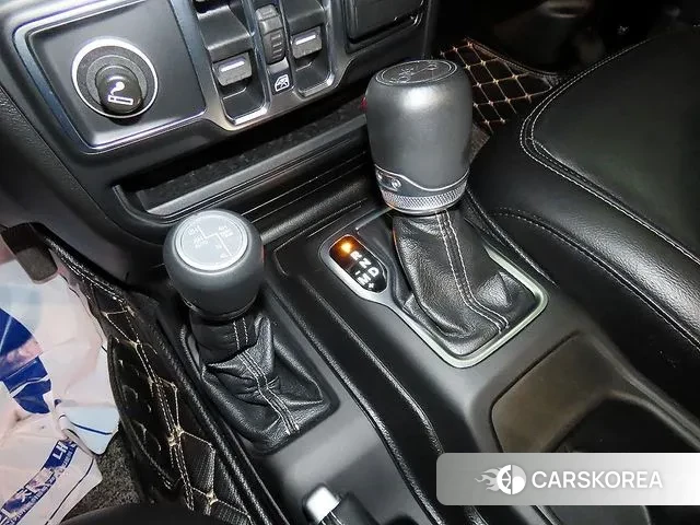 Jeep Wrangler (JL) 2019 Черный из Кореи, фото 3