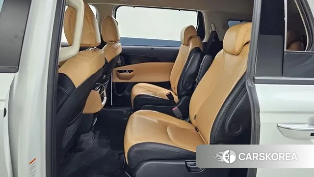 Kia Carnival 4th generation 2023 Белый из Кореи, фото 3