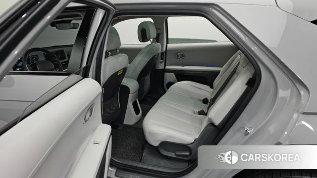 Hyundai Ionic 5 2023 Серебристо-серый из Кореи, фото 3