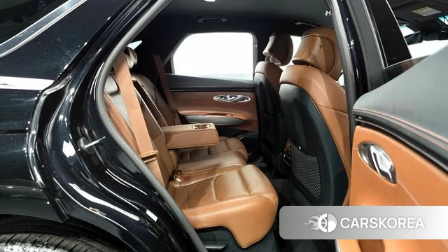 Genesis GV70 2021 Черный из Кореи, фото 3