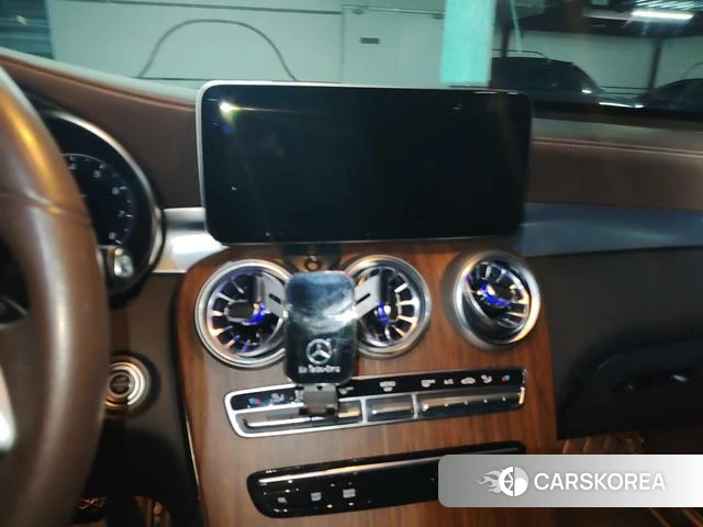 Mercedes-Benz GLC 2021 Зеленый из Китая, фото 3