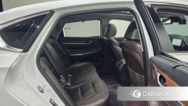 Hyundai Grandeur IG Hybrid 2019 Белый из Кореи, фото 3