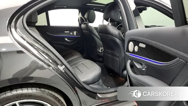 Mercedes-Benz E-Class W213 2022 Серый из Кореи, фото 3