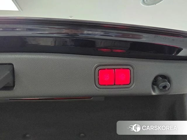 Mercedes-Benz E-Class W213 2022 Синий из Кореи, фото 3