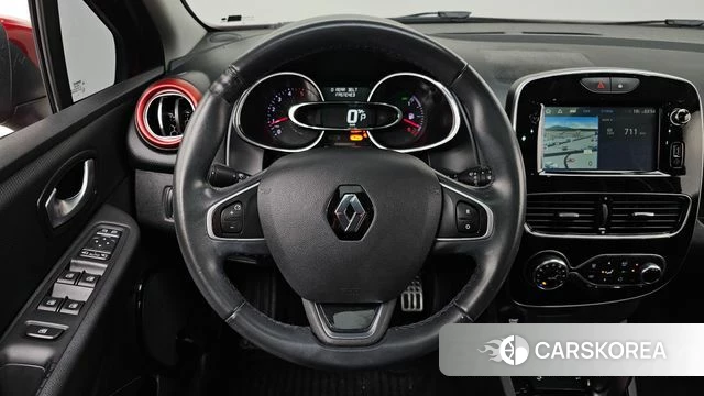 Renault Korea (Samsung) Clio 2018 Красный из Кореи, фото 3