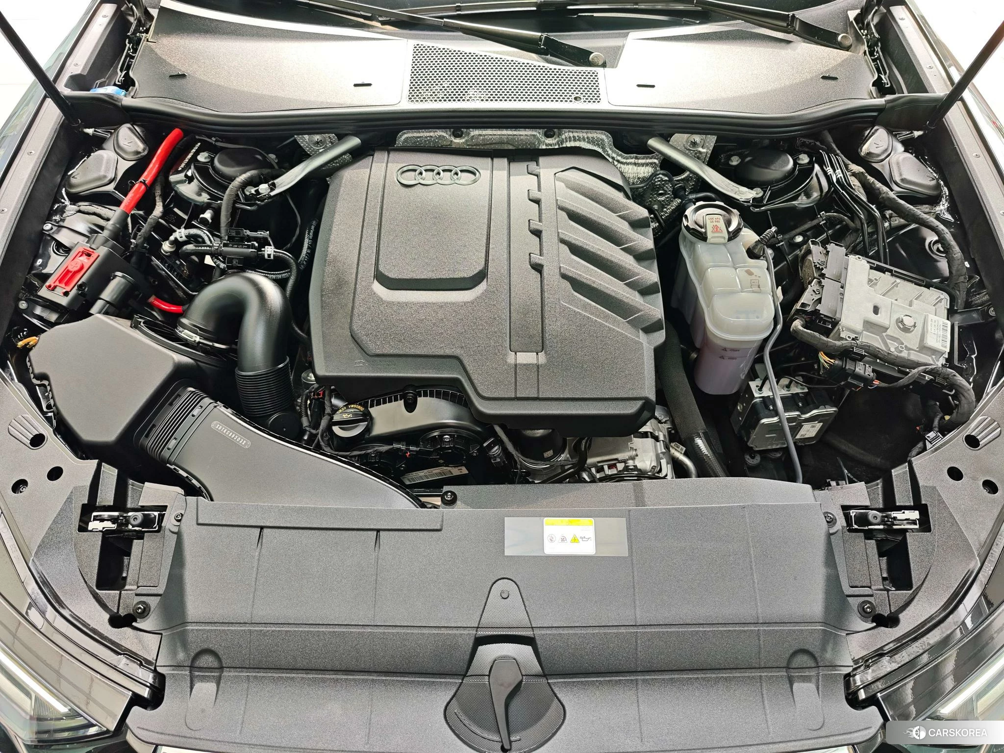 Audi A6L 2023 Черный из Китая, фото 3