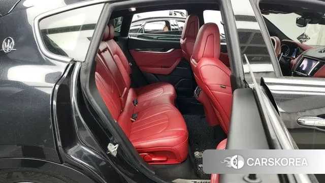 Maserati Levante 2018 Черный из Кореи, фото 3