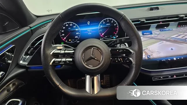 Mercedes-Benz E-Class W214 2024 Белый из Кореи, фото 3