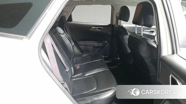 Kia Sportage 5th Generation 2021 Белый из Кореи, фото 3