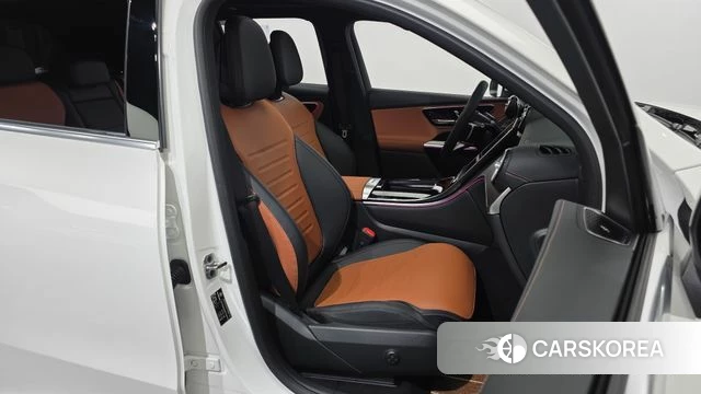 Mercedes-Benz GLC-Class X254 2025 Белый из Кореи, фото 3