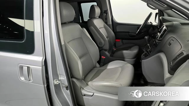 Hyundai The New Grand Starex 2020 Серебряный из Кореи, фото 3