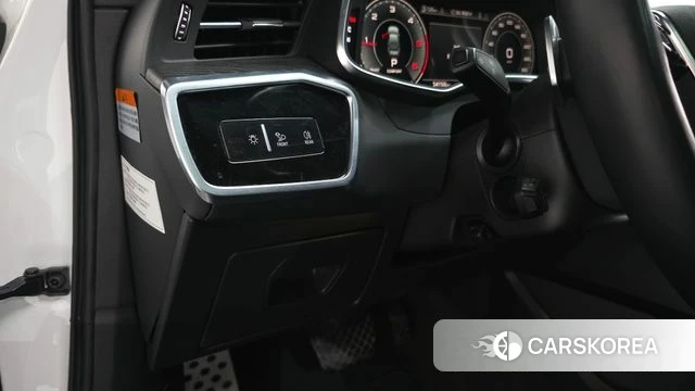 Audi A6 (C8) 2022 Белый из Кореи, фото 3