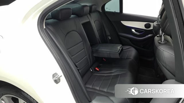 Mercedes-Benz C-Class W205 2020 Белый из Кореи, фото 3