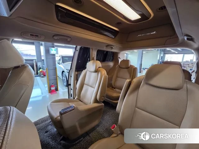 Kia All New Carnival 2018 Белый из Кореи, фото 3