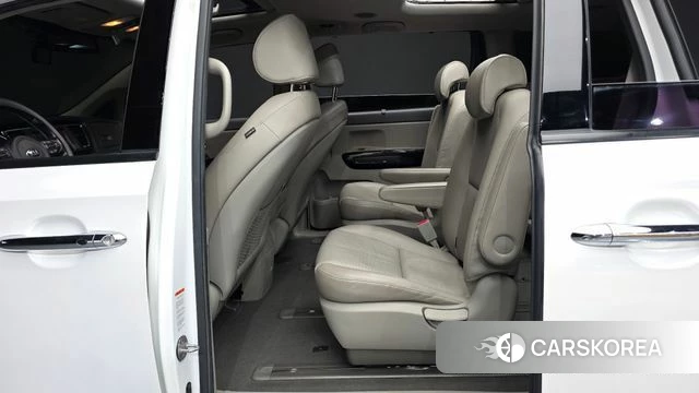 Kia All New Carnival 2018 Белый из Кореи, фото 3