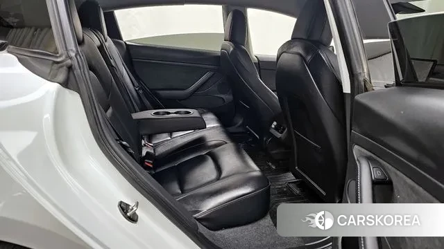 Tesla Model 3 2022 Белый из Кореи, фото 3