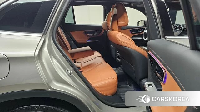 Mercedes-Benz GLC-Class X254 2024 Серебристо-серый из Кореи, фото 3
