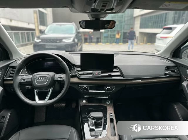 Audi Q5L 2024 Черный из Китая, фото 3