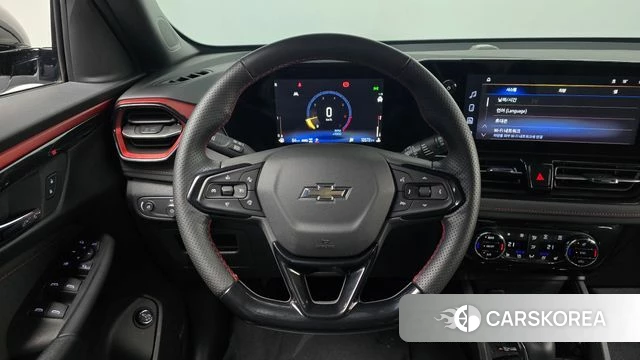 Chevrolet (GM Daewoo) The New Trail Blazer 2024 Белый из Кореи, фото 3