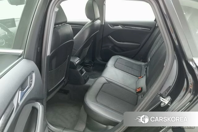 Audi A3 2020 Черный из Китая, фото 3