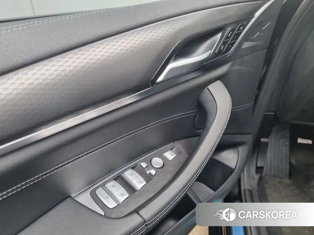 BMW X4 (G02) 2024 Черный из Кореи, фото 3