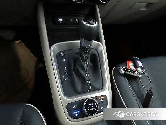 Hyundai Venue 2023 Синий из Кореи, фото 3